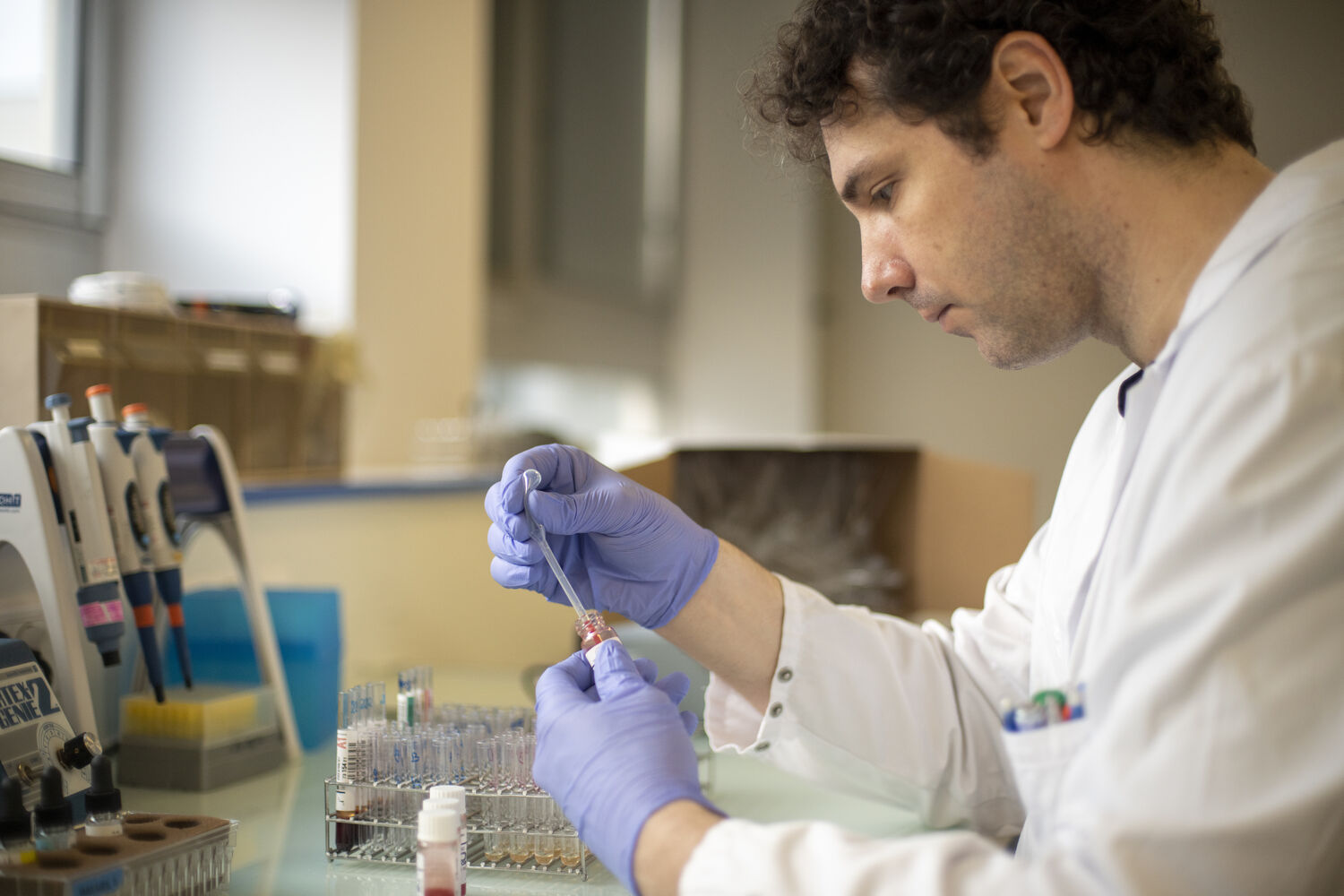 Technicien-de-laboratoire-Grand-Ouest