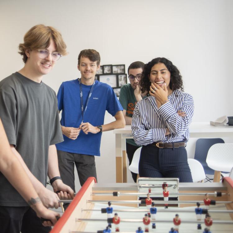Alternants et jeunes diplômés_© EFS Thomas Gogny