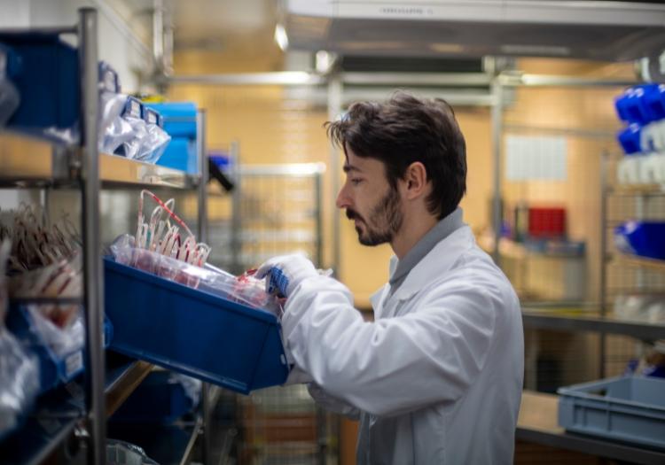 Laboratoire immunohématologie Laboratoire immunohématologie