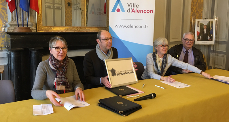 Alençon, première ville labellisée « Commune partenaire du don de sang » dans l’Orne